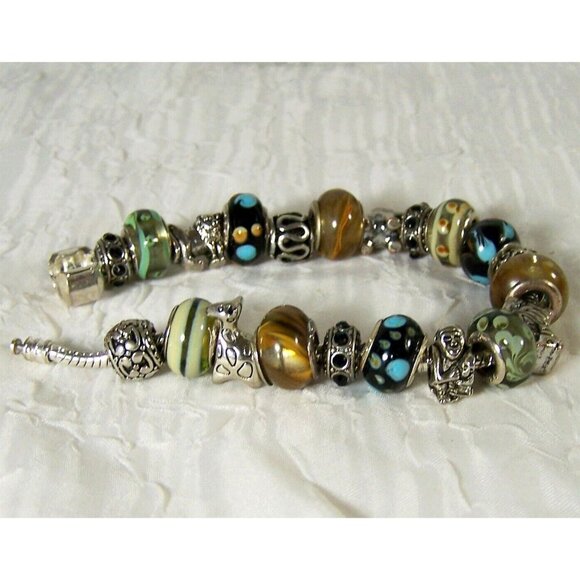 Sterling Silver Charm Bracelet Safari Animals Five Snake Chain 10 Glass Beads - Picture 3 of 6
